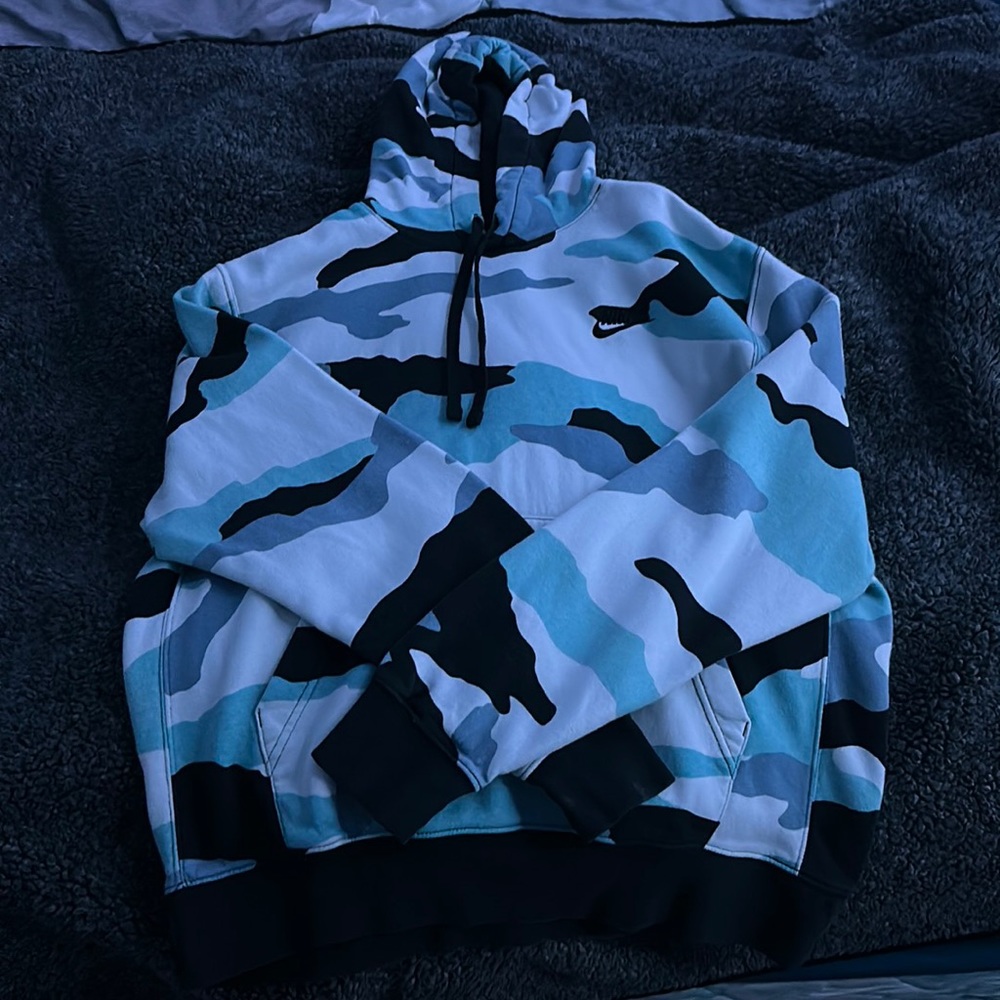 Nike hoodie